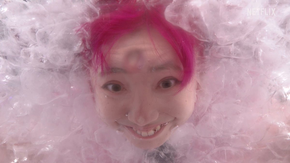 パーパー あいなぷぅ「ひえひえ息どめ」に挑戦🥶 あまりの冷たさに、違う生き物に!?🐦 #あいなぷぅ #パーパー パーパーあいなぷぅ #名アシスト有吉