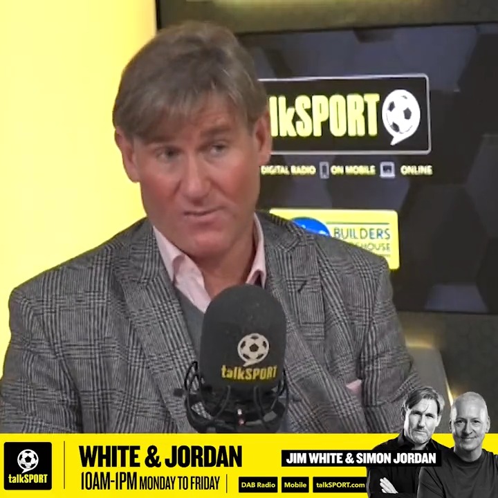 👀 Eddie: "You went bankrupt at Crystal Palace!" 😠 Simon: "No I did not! Don't be stupid and don't say silly things that can get you in trouble!" Eddie Hearn and Simon Jordan continue to clash as the insults start to get get personal! 🔥😳
