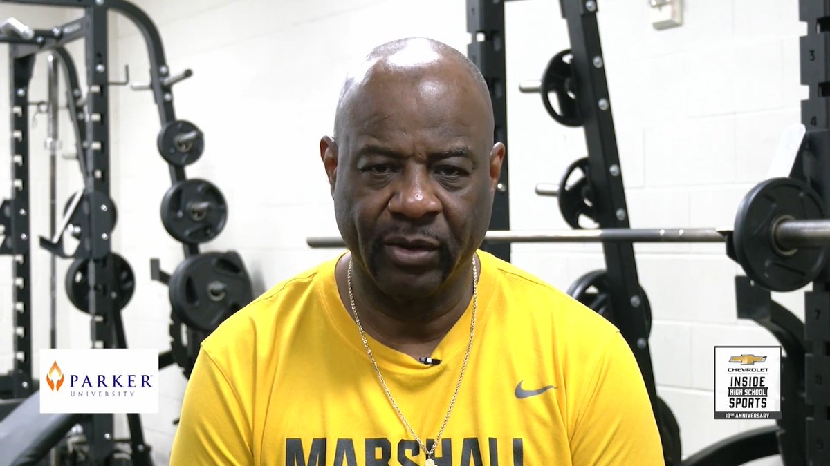 Ronnie Courtney has over 700 career wins in his storied high school career. This year for Fort Bend Marshall, he led the Buffs to a 35-4 season and a regional final. Courtney is our Week 31 Parker University MVP Coach of the Year. #ihss #txhshoops Marshall High School