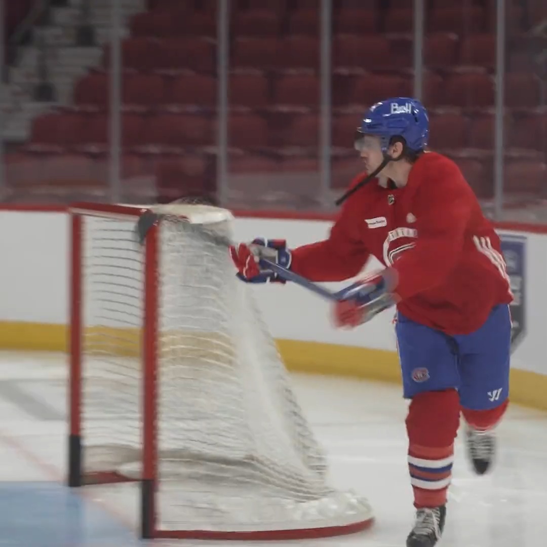 Qui a hâte de voir le petit guerrier ce soir? 🥹 Who's excited to see this warrior tonight? #GoHabsGo