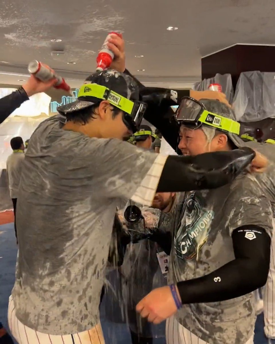 A celebration of champions. 🏆 #WorldBaseballClassic