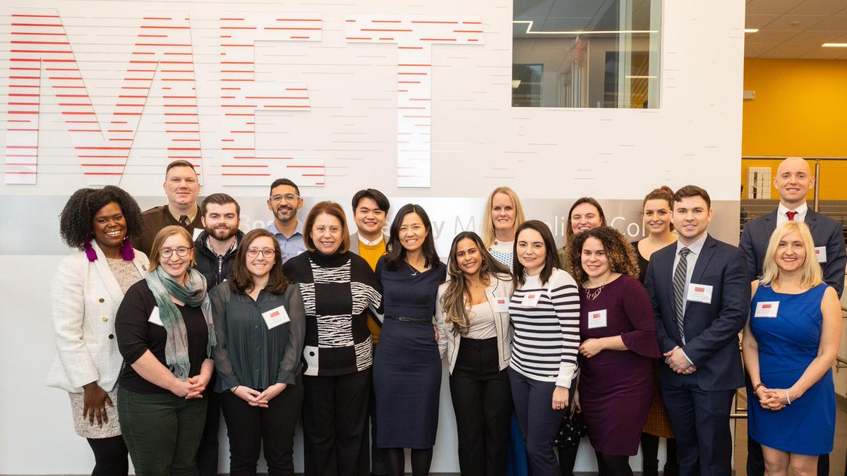 BU’s City of Boston program empowers metropolitan employees to take graduate courses toward a degree/certificate at no cost. Alongside MayorWu, we recently recognized 28 students for their commitment to learning at the 12th Annual City of Boston Scholar Recognition Event. #BUMET