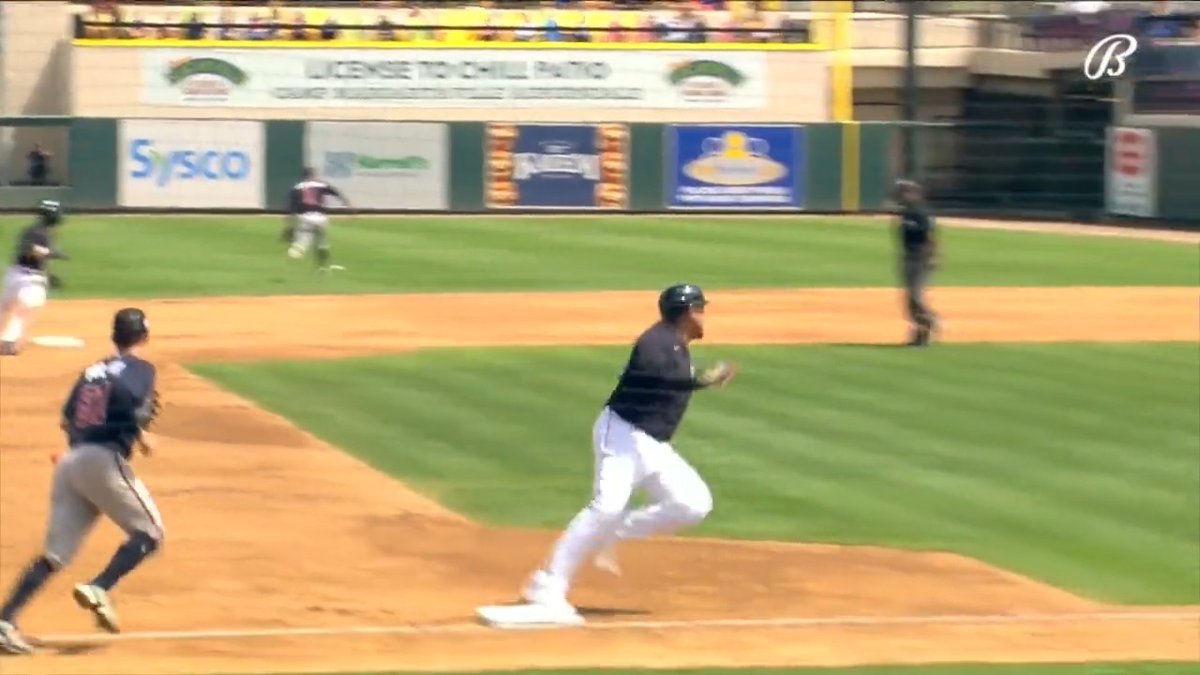 Miggy's wheels are in all-season form.