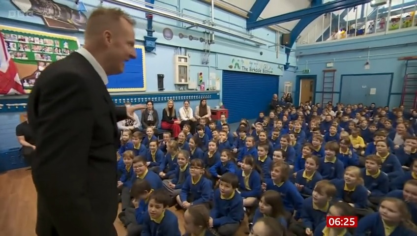 'I'm the luckiest headteacher on the planet' Nick Sheeran has returned to school seven months after his life was saved by a defibrillator he'd decided to install at his school. This is the feelgood story of the day 😂♥️