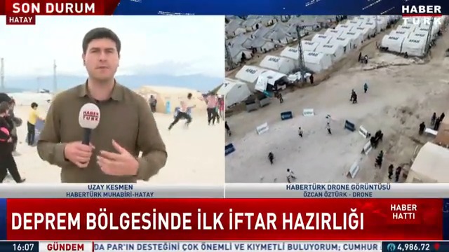 #SONDURUM - Deprem bölgesinde ilk iftar hazırlığı... Hatay'da son durum ne? Habertürk TV Muhabiri Uzay Kesmen, Kameraman Onur Özel ve Drone Operatörü Özcan Öztürk detayları aktardı.