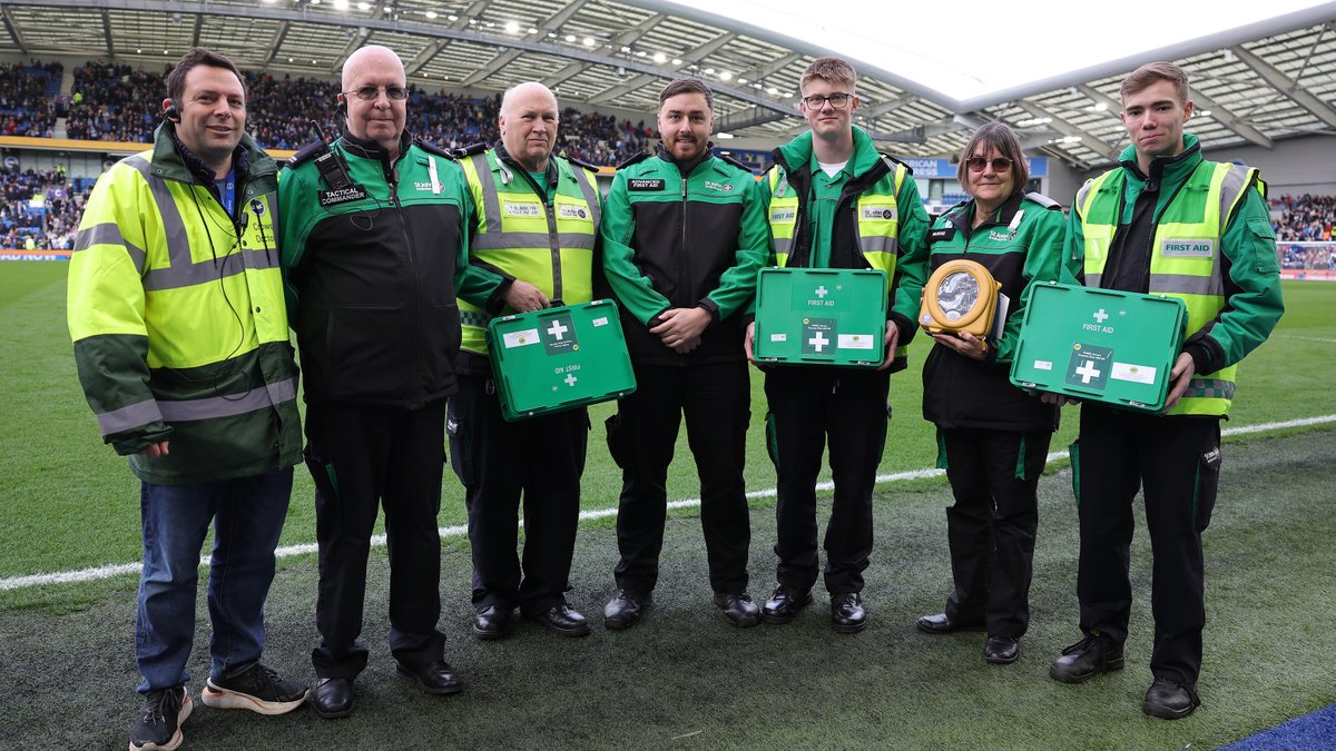 Incredible work from club stewards, medical staff and St John Ambulance saved the life of Nottingham Forest supporter Bob Whetton at the Amex earlier this season. 😇 Stryker Emergency Care 🎥