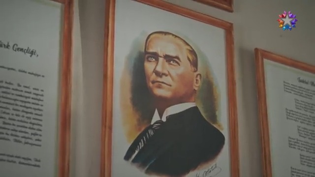 TV kanalları da değişimin farkında... Mustafa Kemal Atatürk ve yaptıkları çok güzel anlatılıyor.. #YüzYıllıkMucize