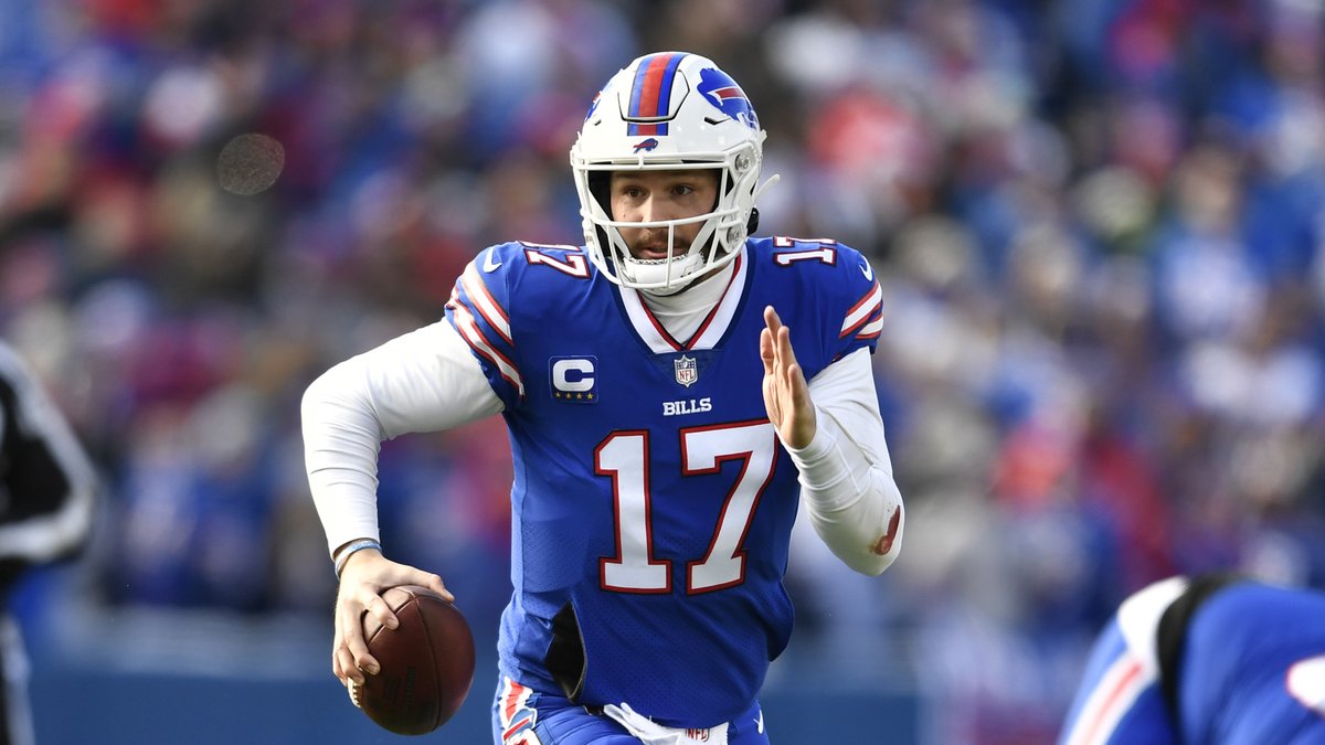 An effective QB with a strong passing AND rushing game... Josh Allen can really do it all 💪