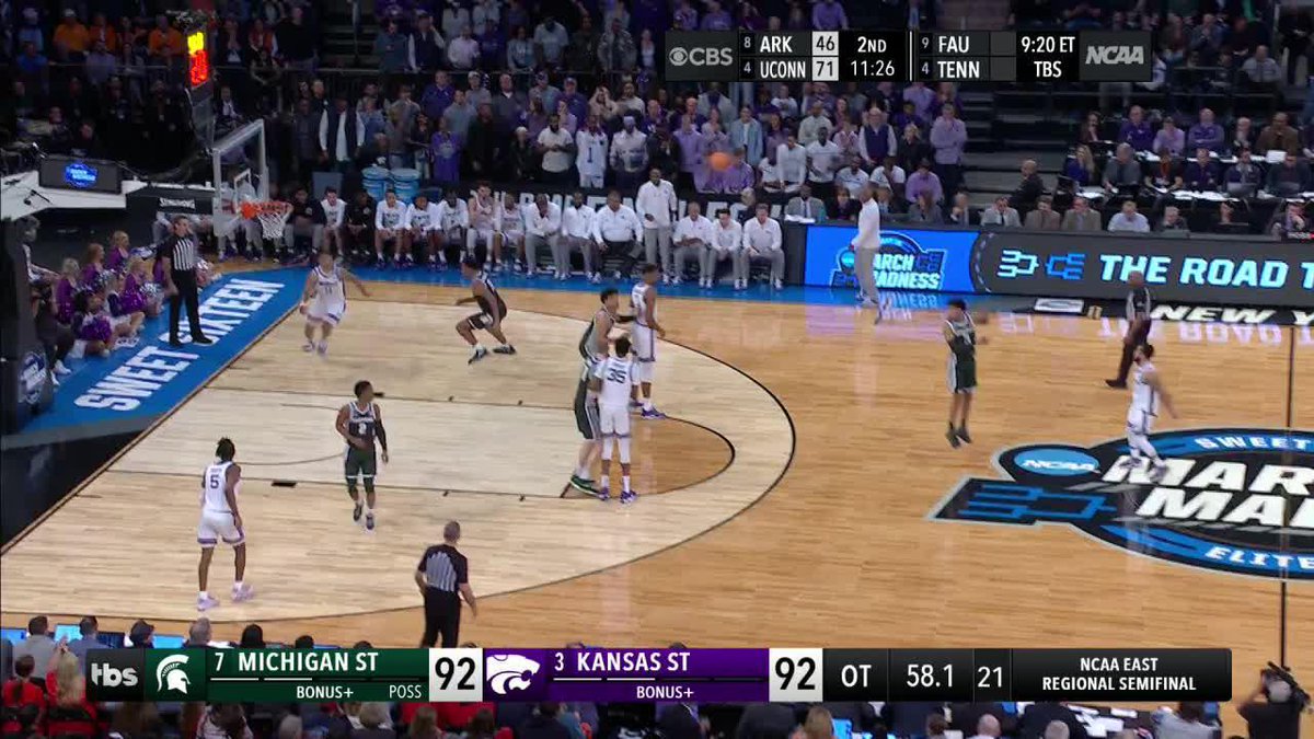 MARKQUIS NOWELL. ABSOLUTELY UNREAL. #MarchMadness K-State Men's Basketball