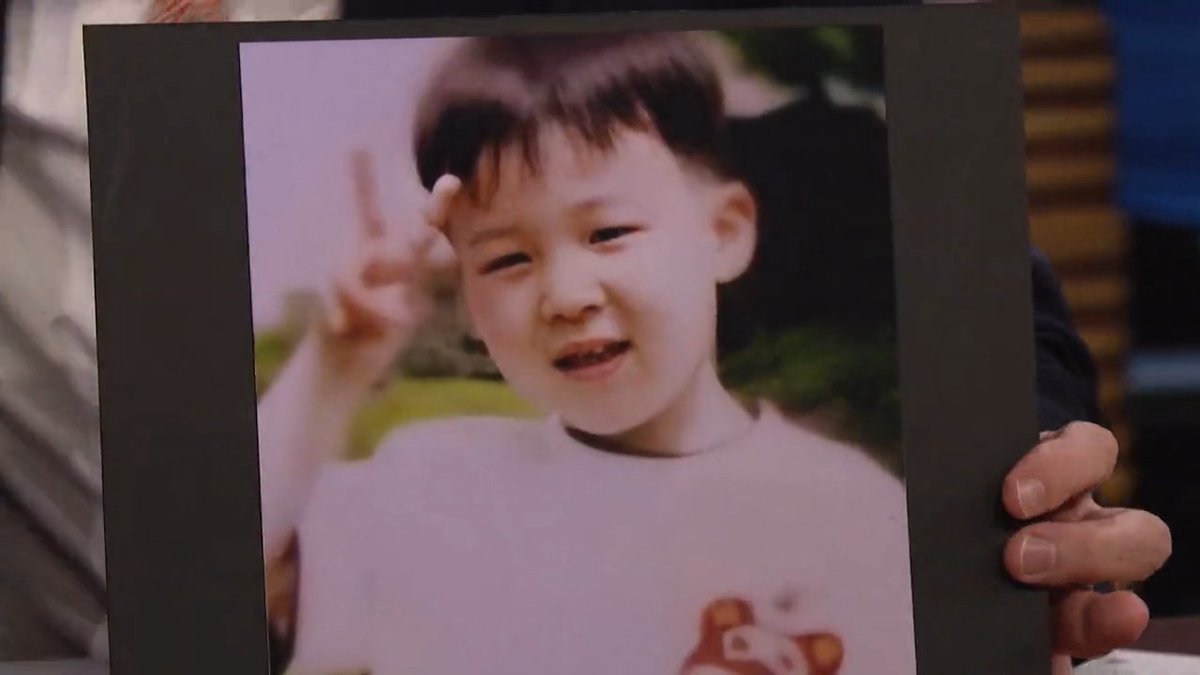 Jimmy reveals a baby photo of 방탄소년단's #Jimin 🥺 #JiminOnFallon