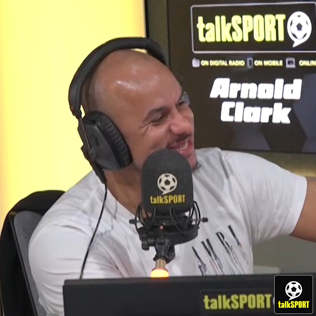 😮 Ally: "Do you believe in the Loch Ness monster?" 🤔 Gabby: "Where would I find it?" 🤣 Ally: "In Loch Ness...that's why it's called the Loch Ness monster! That's a bit of a clue!" Gabby Agbonlahor gets a lesson in Scottish folklore and geography from Ally McCoist! 🤭👀
