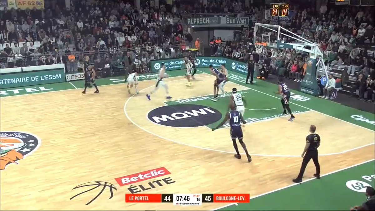 Wemby shows off his vision and tosses the behind-the-back dime! Watch live on the NBA App: