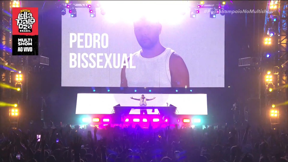 morta no chá revelação de bissexualidade
