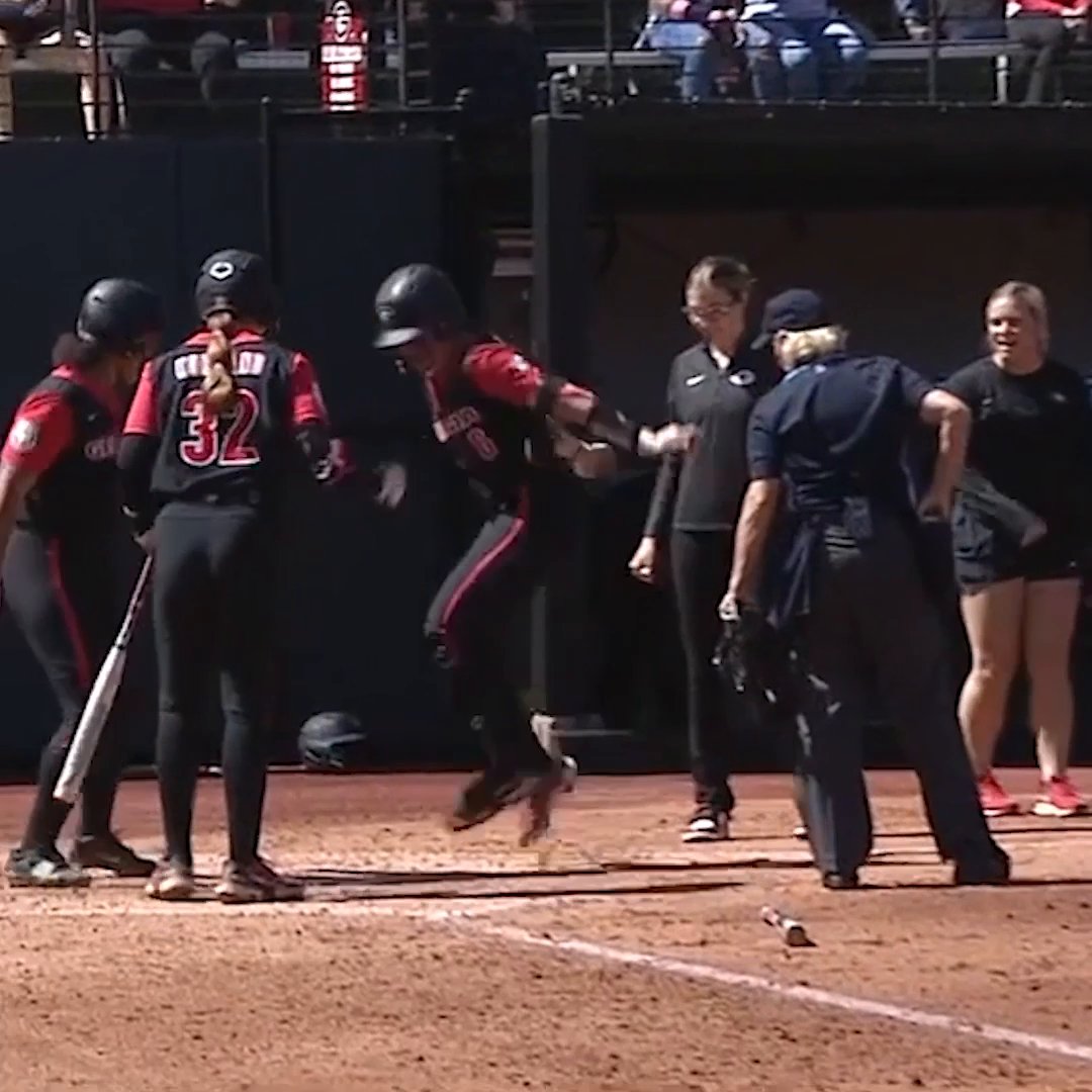 BULLDOGS CRUSHED IT 💥 5️⃣ HR day for Georgia Softball 🐶