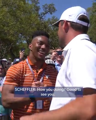 Longhorn legends 🤘 Bijan Robinson was the first to congratulate Scottie Scheffler after his match @DellMatchPlay.