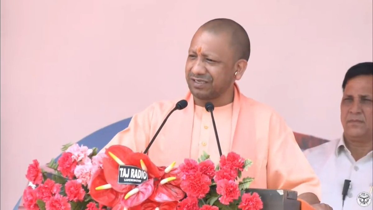 लोकतंत्र को कमजोर करने वाले सत्याग्रह नहीं कर सकते। आकंठ भ्रष्टाचार में डूबे हुए लोग सत्याग्रह नहीं कर सकते। देश को जातिवाद, क्षेत्रवाद, भाषावाद और तमाम वादों में बांटने वाले सत्याग्रह नहीं कर सकते...