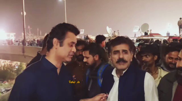 75 سالوں سے جنہوں نے ہمیں غلام بنا کر رکھا ہو ہے ان سے آزادی لینے نکلے ہیں ۔۔ کیا کمال کی باتیں کی ہیں اس انکل نے🔥