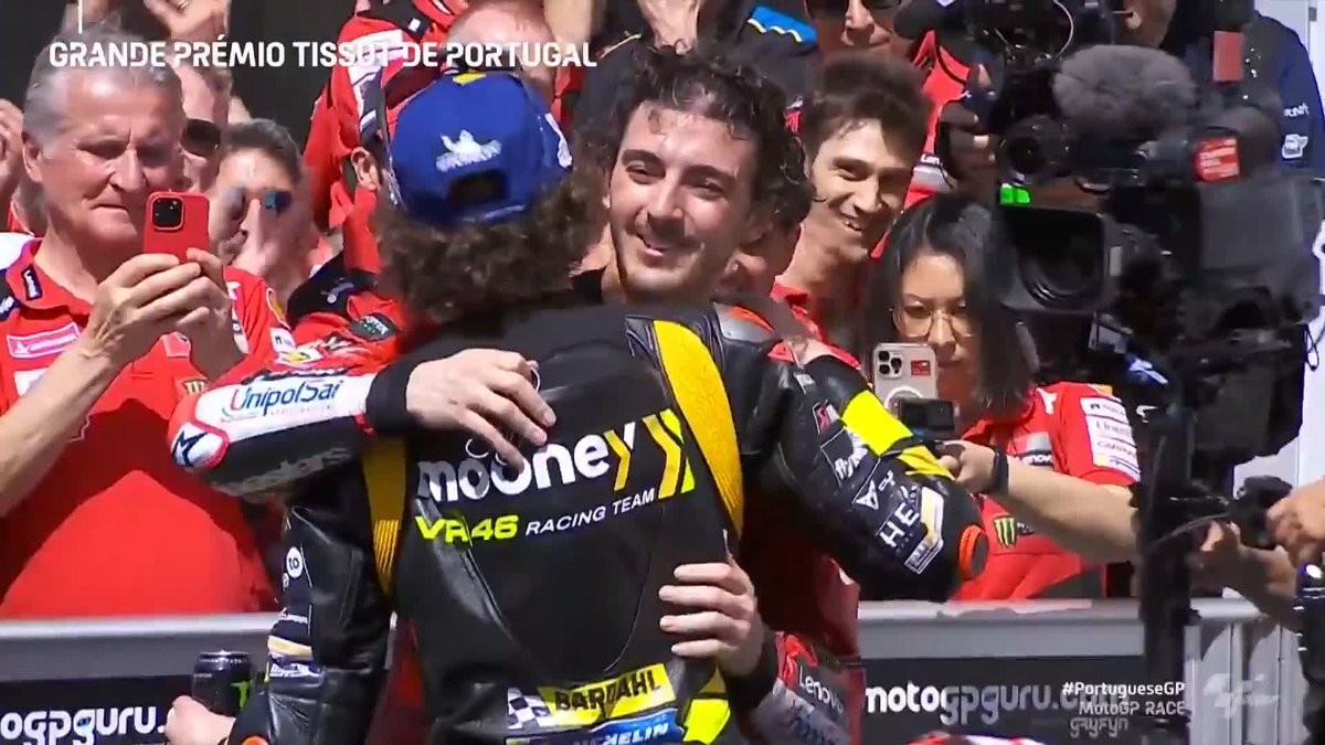 Being on the podium with your mate! 🤜🤛 Nothing better! 🙌 #PortugueseGP 🇵🇹