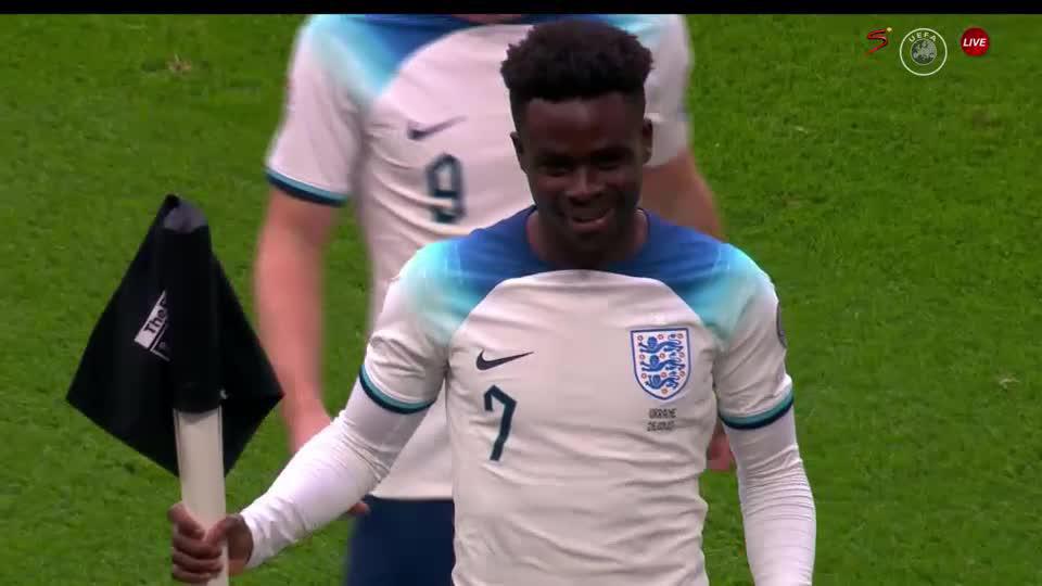 Bukayo Saka 🥶 Whether it's an Arsenal shirt or an England shirt, the starboy continues to shine ✨ #EURO2024