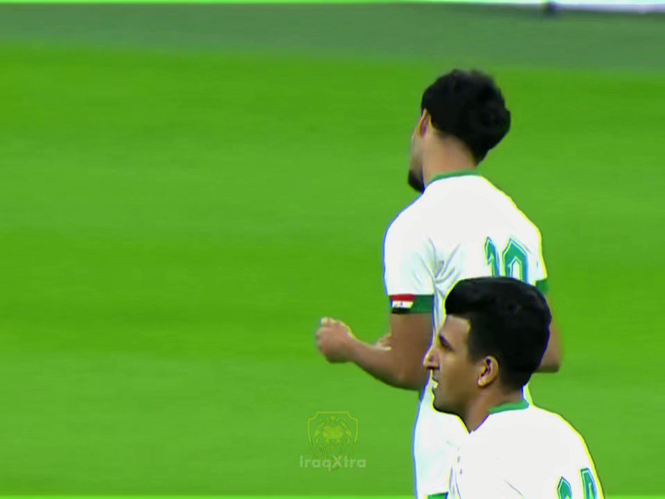 🎥 || ملخص لما قدمه الموهوب زيدان إقبال مع المنتخب الوطني العراقي امام منتخب روسيا .. زيدان إقبال أمام روسيا : - أكثر من صنع فرص 2 - نجح في جميع المراوغات (4/4) - إستعاد 7 كرات - فاز بـ 7 ثنائيات من أصل 11 ❤️🇮🇶 .. . . رجاءً كتم صوت الموسيقى ❤️. #MUFC