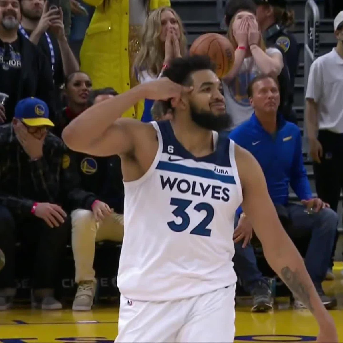 KAT WITH THE LATE BUCKET TO STEAL THE WIN IN SAN FRANCISCO 😤