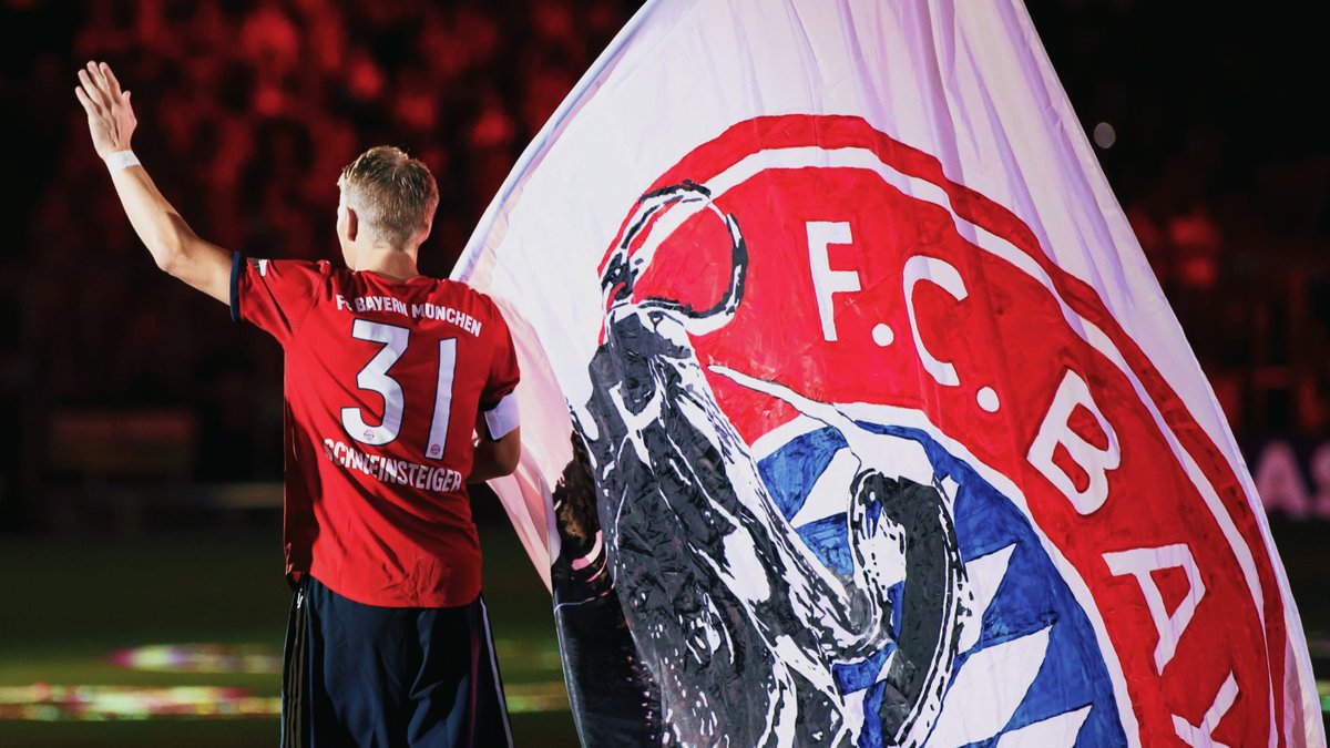 Bastian Schweinsteiger - Love me again