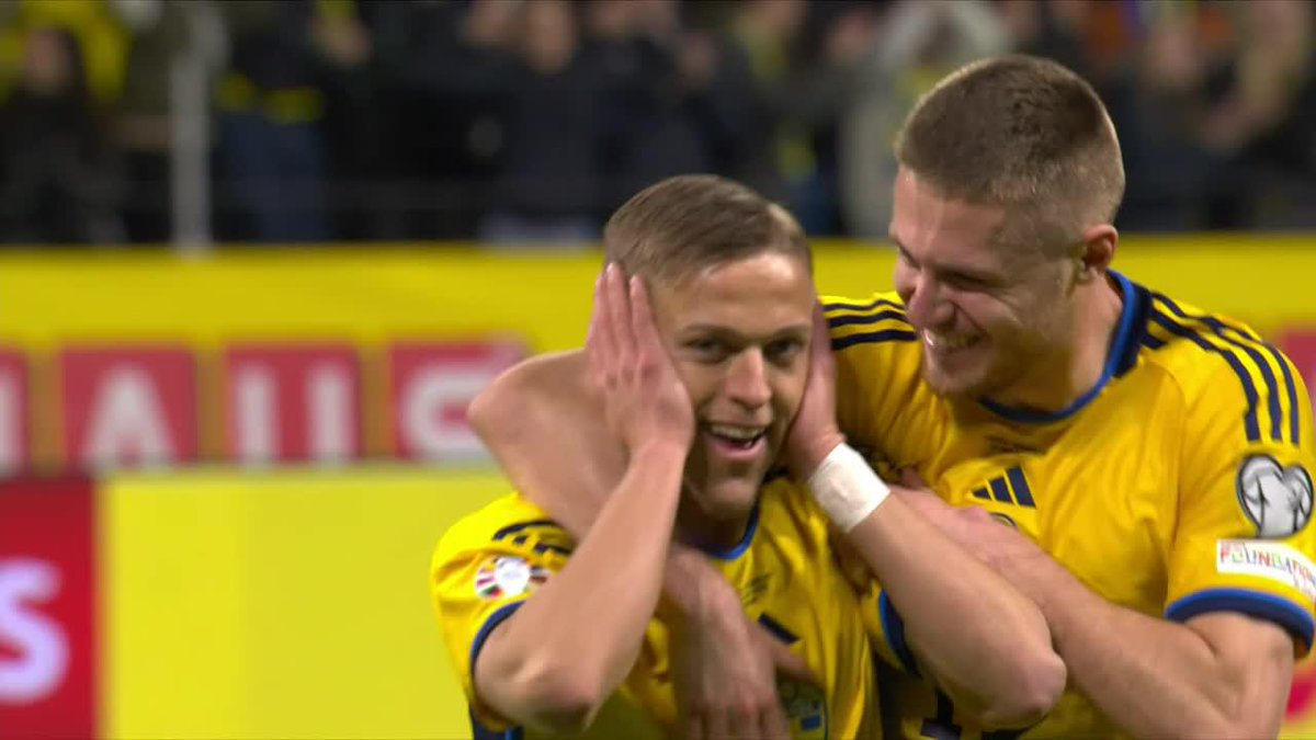That is OUTRAGEOUS! 🤯 An absolutely outstanding free-kick from Jesper Karlsson for Sweden's fourth 🎯 #EURO2024