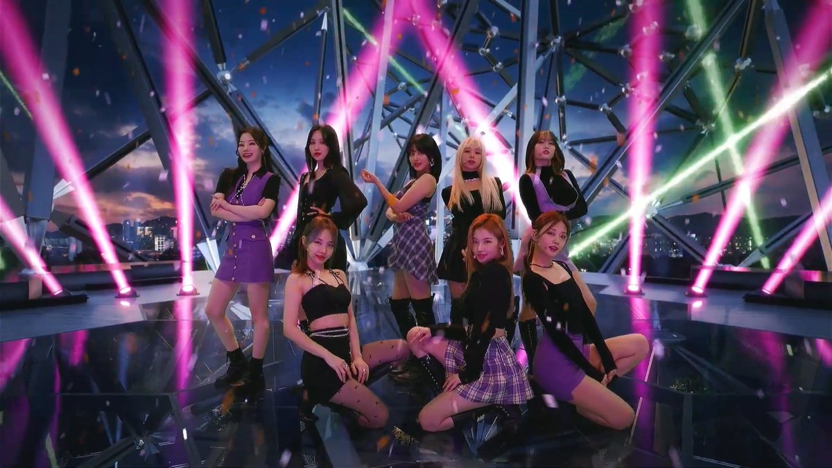 FINALLY THE FULL LIKE OOH-AHH PERFORMANCE