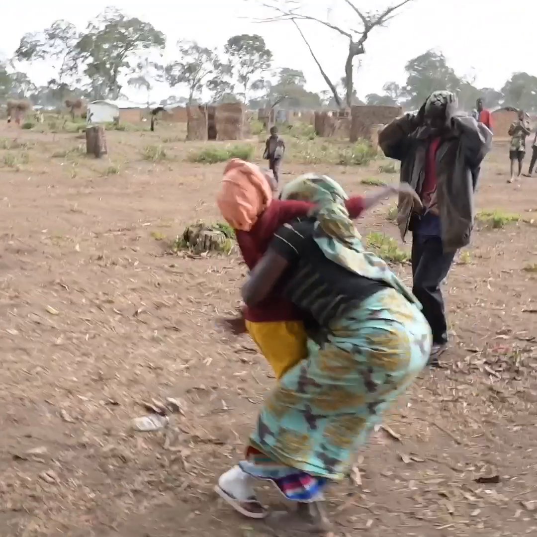 The hug Biancha has been waiting for ❤️ She was separated from her family for two years due to the conflict in #Mozambique.