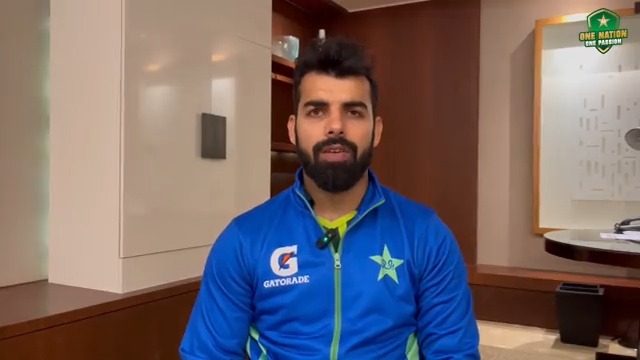 🗣️ Pakistan captain Shadab Khan reviews the #AFGvPAK series and talks about completing 1️⃣0️⃣0️⃣ wickets in T20Is #BackTheBoysInGreen