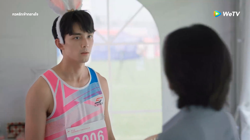 ใส่หูกระต่ายลงแข่งเกรงว่าจะไม่เหมาะสักเท่าไหร่นะ😂 🎥 #หวดรักเข้ากลางใจ ดูซับไทย คลิกเลย 👉🏻 #WeTVth #WeTVซีรีส์จีน #NothingButYou #WuLei #ZhouYutong