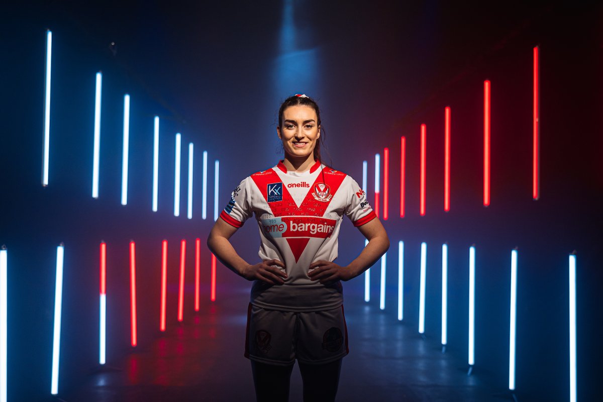 💪 #TheresNothingLikeLeague 🔜 The Betfred Women's Betfred Super League returns to Sky Sports Rugby League on Sunday 9 April!
