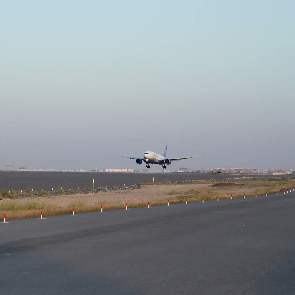 Now touching down in Dubai, daily! 🇺🇸🇦🇪 United is the only U.S. airline flying to Dubai (on a 777-200 from New York/Newark) and with our agreement with Emirates, you can connect to 70+ cities in the Middle East, Africa and South Asia.