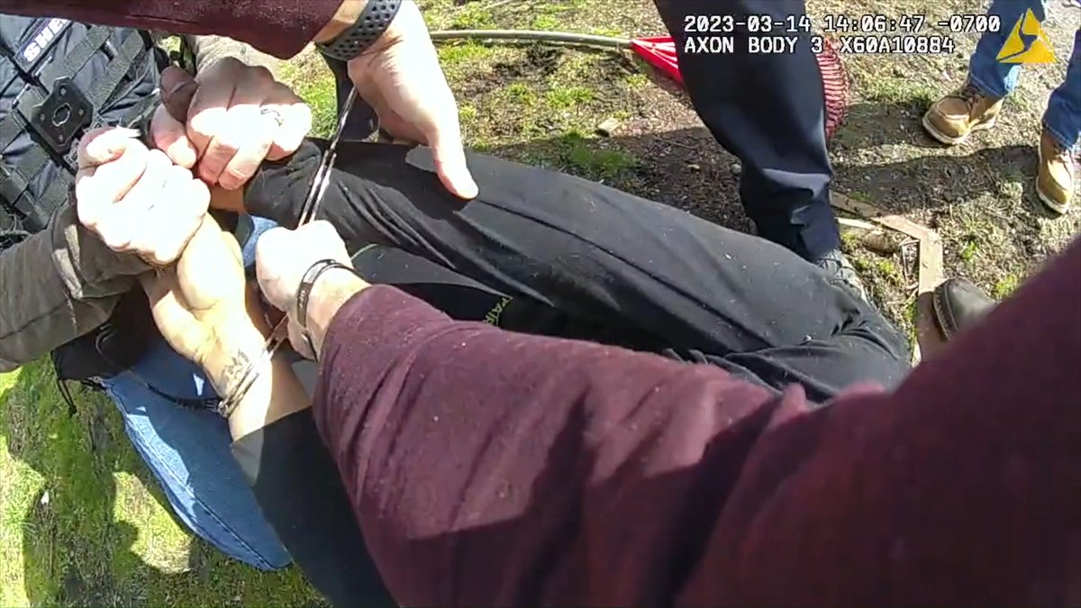 HIGH-PRIORITY OFFENDER ARRESTED IN STOLEN VEHICLE Full story: