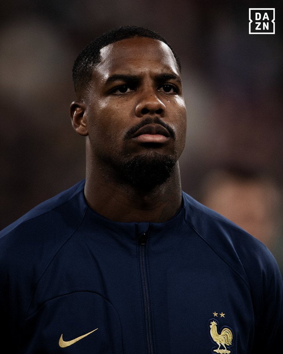 Domanda secca: #Maignan è attualmente il portiere più forte al mondo? 🇫🇷🧤 #Milan #SerieATIM #DAZN