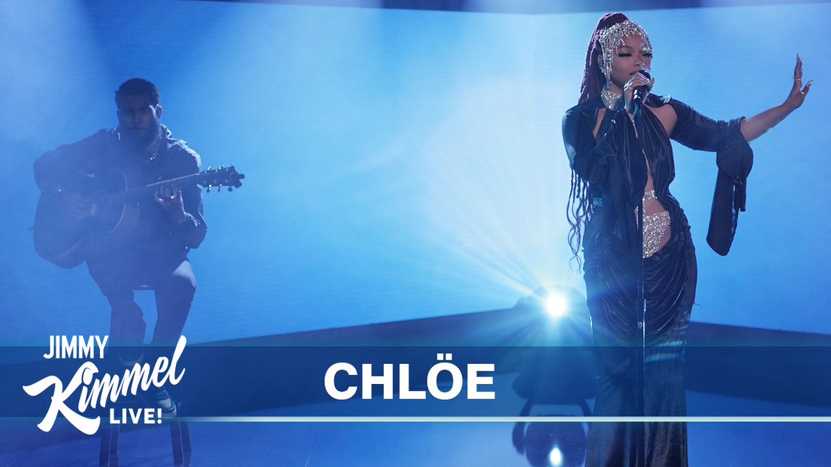 .Chlöe performs #CheatBack! 👑