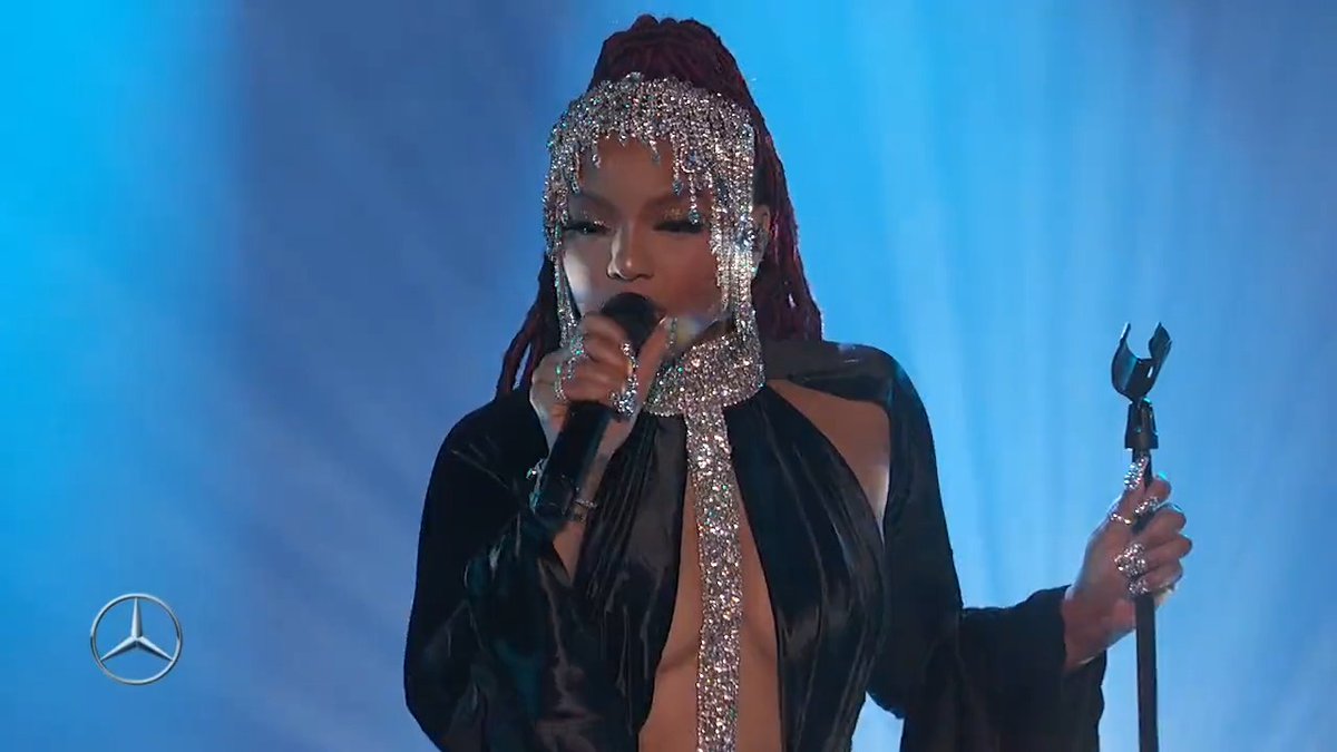 performed cheatback live on Jimmy Kimmel Live 💔