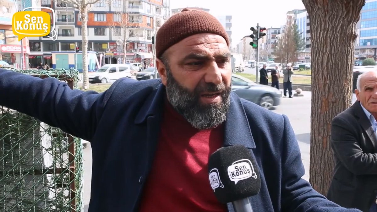 Götün yiyorsa gel bi kafa kesmeyi denesene. Seni 10 saniyede allahına kavuştururum. Sırtını dayamış ite kopuğa amk çokomeli seni.