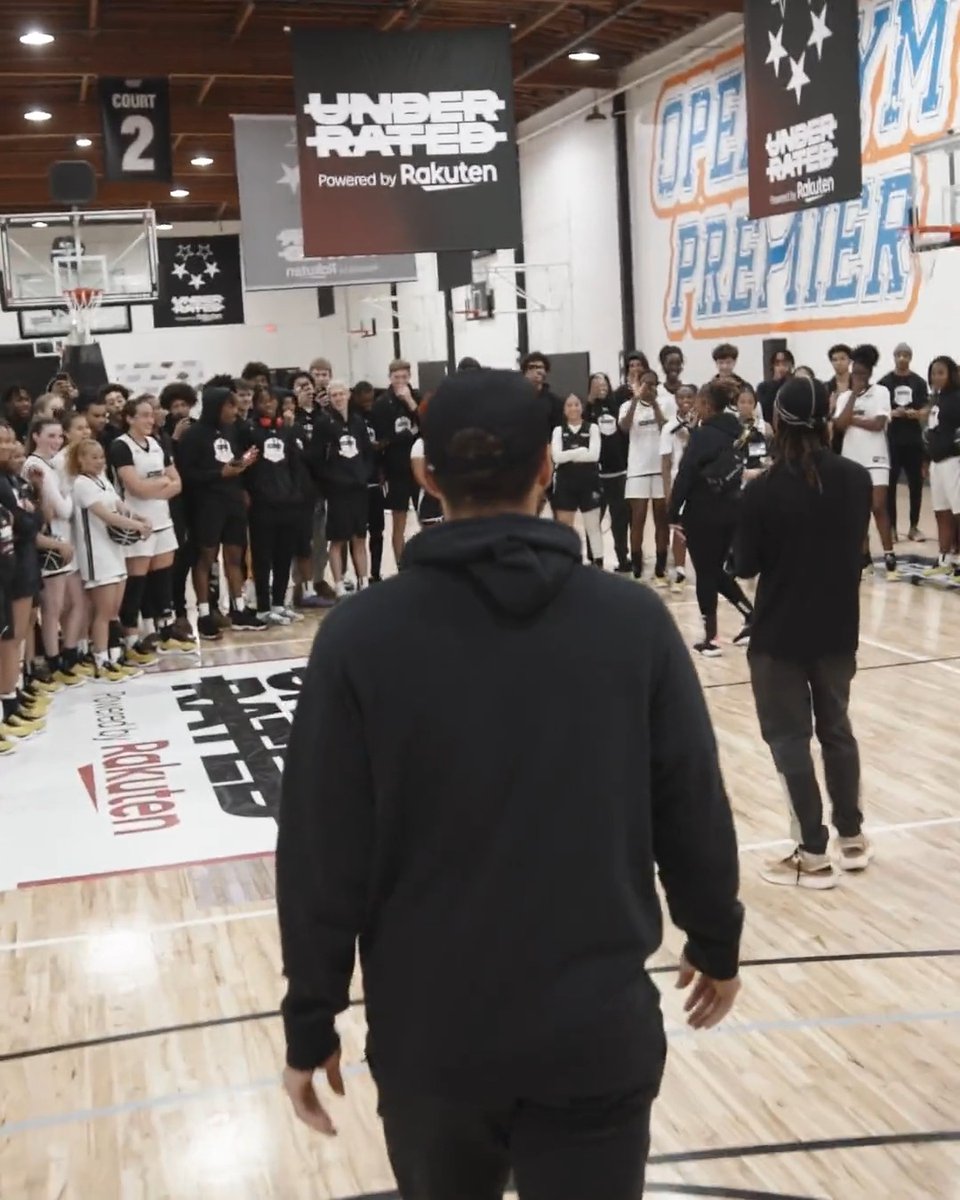 Something in the water up North!! Unbelievable weekend at the Underrated Basketball Championship in The Bay 🏆🏆 A special thanks to Rakuten for helping make all this to come to life!! Congrats to the North Region for taking home BOTH trophies and to all our MVPs 🙌🏽 #StayUnderrated
