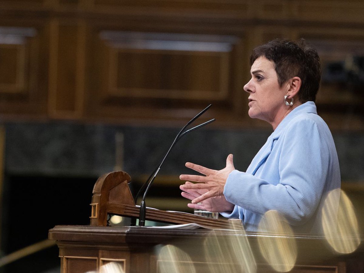De la persecución a la discriminación. De la indiferencia y el olvido a los márgenes de la sociedad. Aún hoy la comunidad gitana tiene que sortear más obstáculos que nadie para llegar a la meta. La lucha contra el antigitanismo y la marginación debe llegar a todos los rincones.