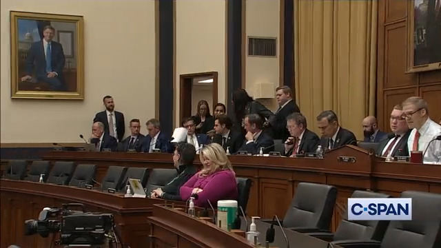 Republicans managed to trigger the unhinged “so-called” Congresswoman yet again. She literally got out of her chair and threw Committee documents right at @RepMikeJohnson’s face in rage We are a nation ruled by soft children. Watch.