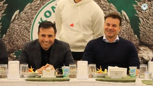 İftar sonrası çay… 🙃 #Konyaspor 💚🤍