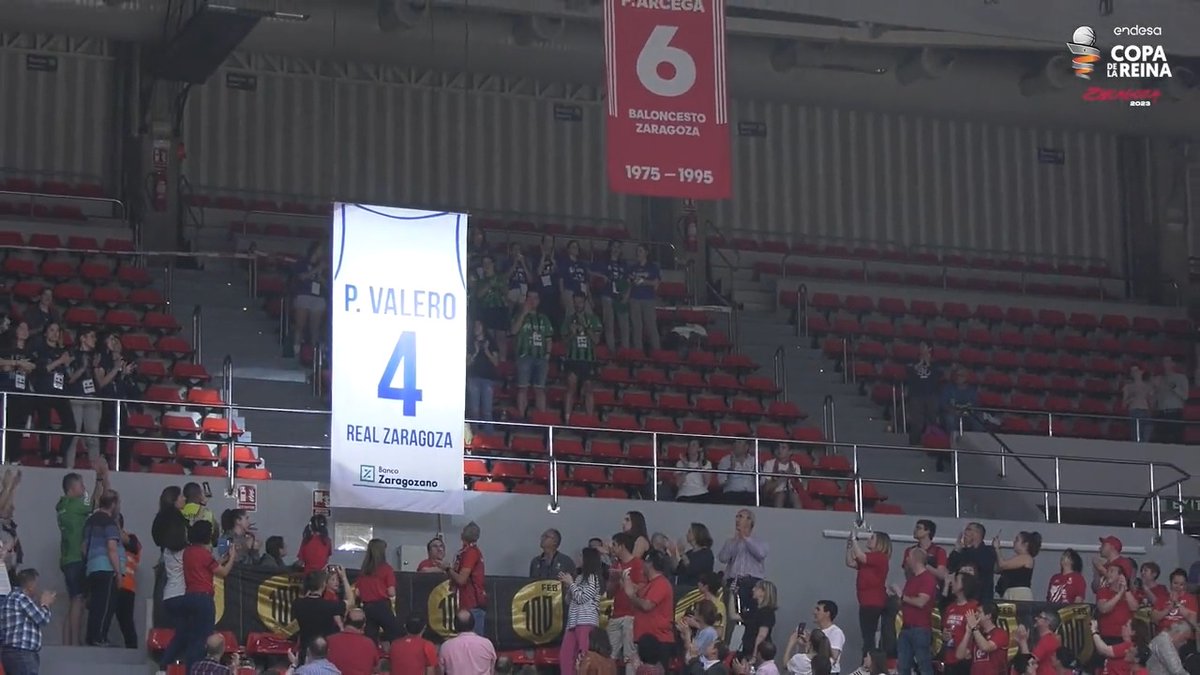 ♀️ #CopaReinaLFEndesa Endesa Basket Lover | El momento más emotivo de la Copa. La retirada de la camiseta de PILAR VALERO ❤️