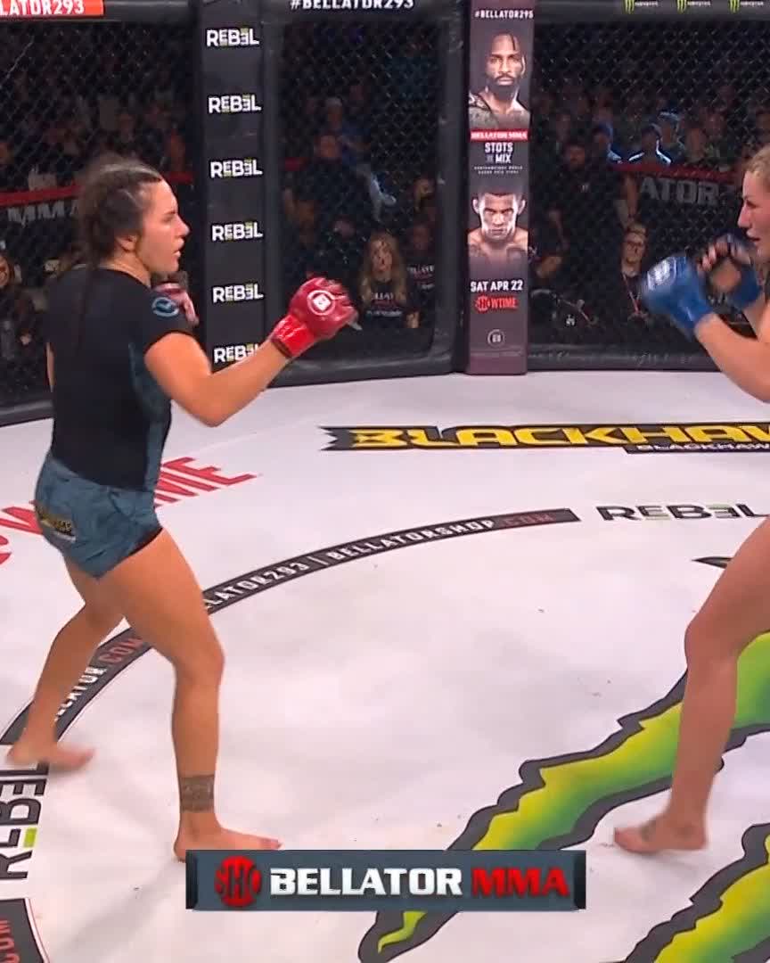 A knockdown from Leah McCourt! Watch the #Bellator293 Main Card LIVE on @SHOsports 🇺🇸