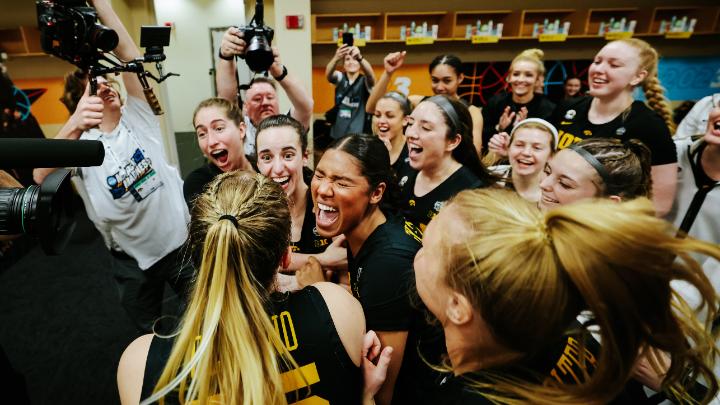 🗣 We're going to the 𝐍𝐀𝐓𝐈𝐎𝐍𝐀𝐋 𝐂𝐇𝐀𝐌𝐏𝐈𝐎𝐍𝐒𝐇𝐈𝐏 #Hawkeyes x #WFinalFour