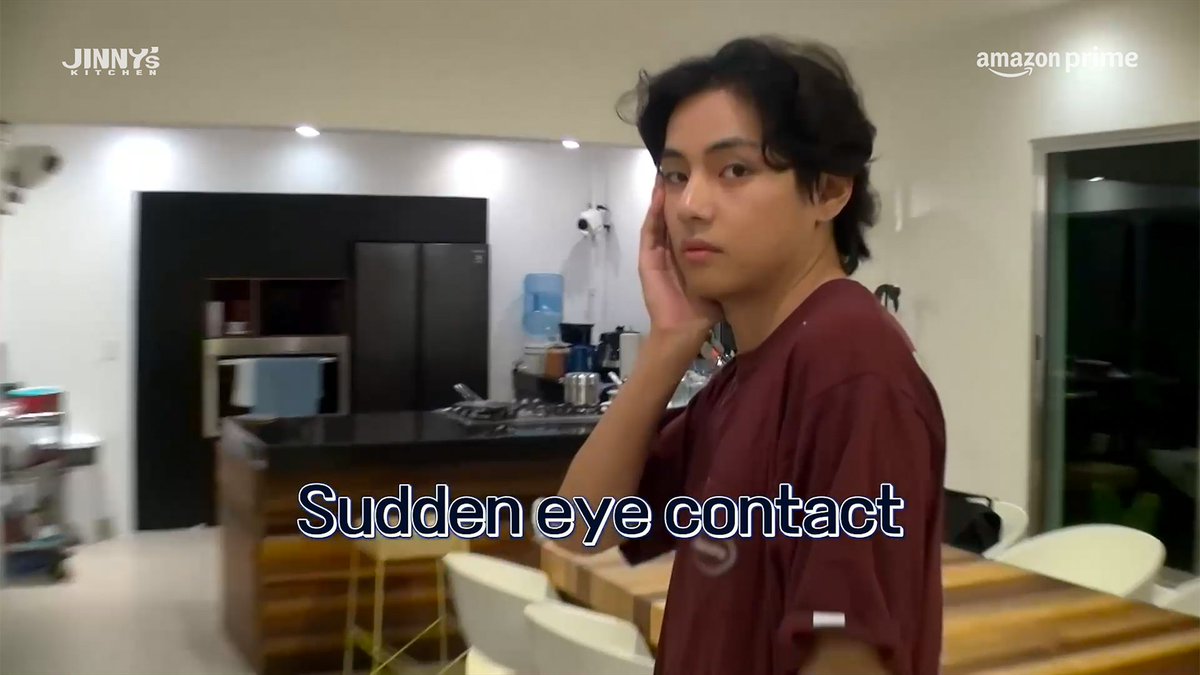 POV: you make eye contact with Intern V #JinnysKitchen #TaehyungOnJinnysKitchen