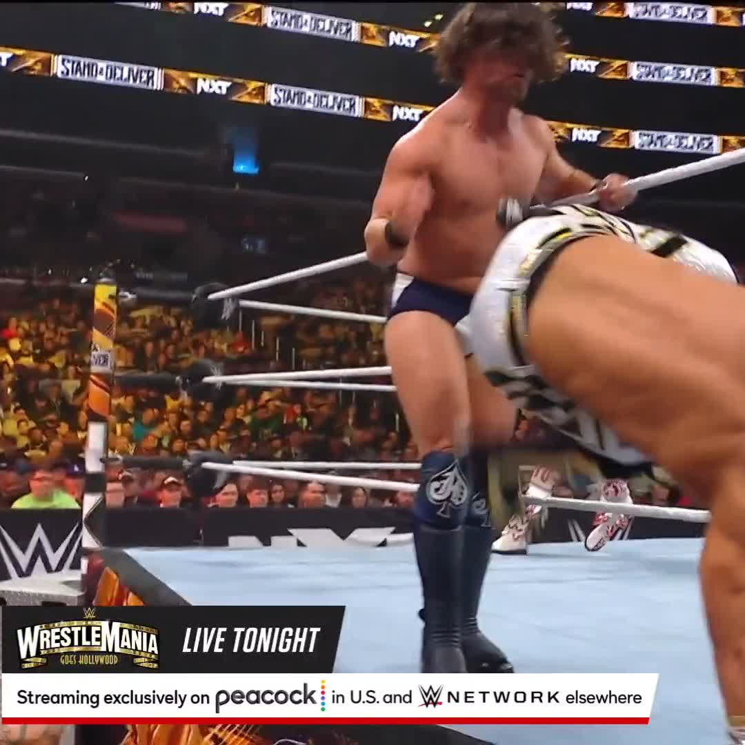 This match is CRAZY 🤯 #StandAndDeliver