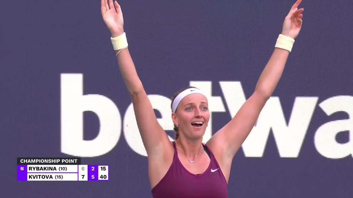 30th career singles title 🏆 1st Miami Open title 🌴 Petra Kvitova snaps Rybakina's win streak, 7-6(14), 6-2! #MiamiOpen