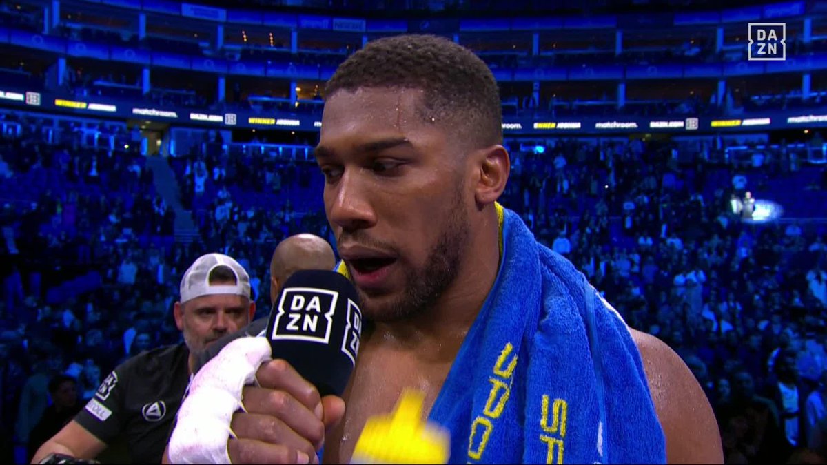 "Last time I grabbed the mic it was a bit chaotic" 😅 Anthony Joshua is back in the win column ✅ #JoshuaFranklin | William Hill