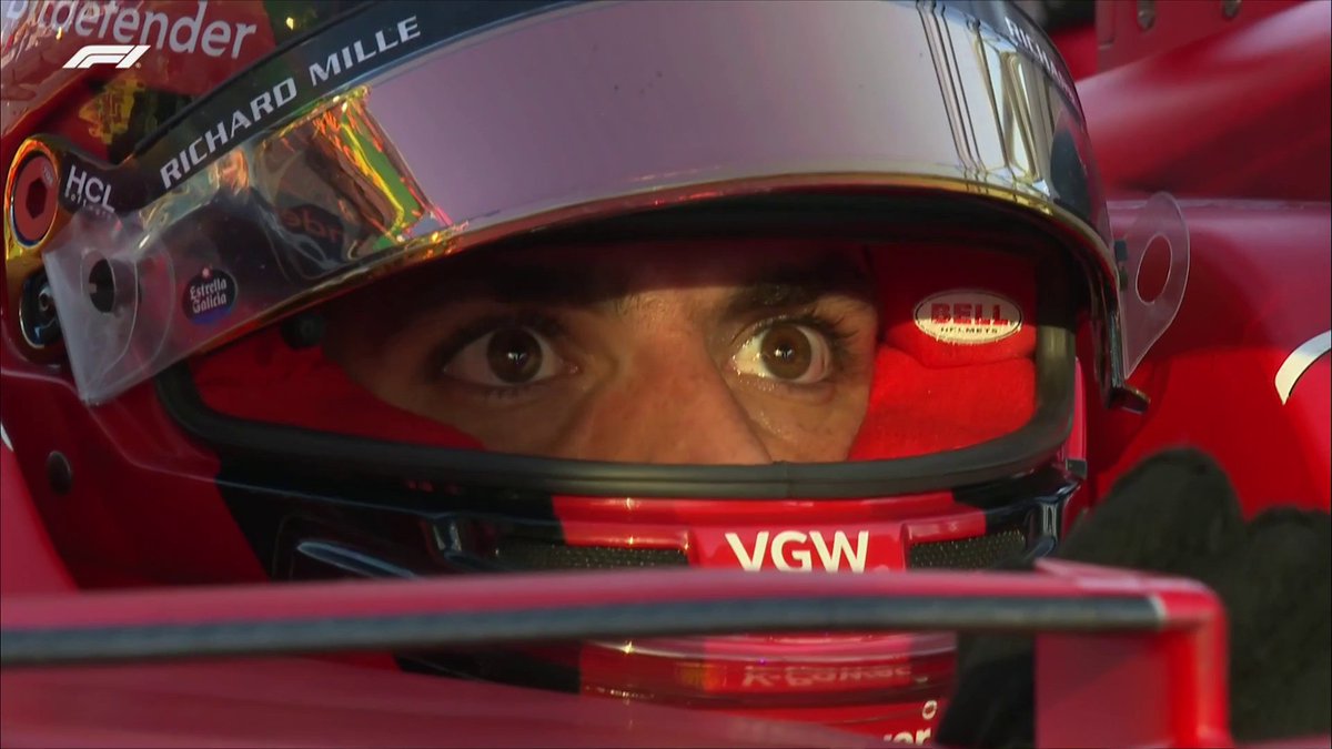 Carlos Sainz has been given a 5-second penalty!